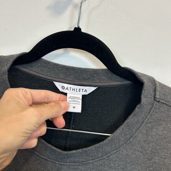 Athleta Retroplush Sweatshirt Medium Crewneck Gray Fleece Zip Pocket 982561 - Picture 4 of 10